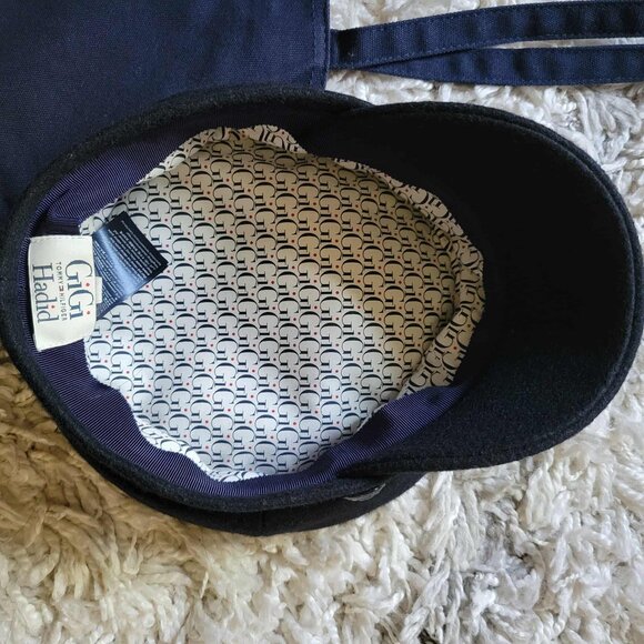 Gigi Hadid x Tommy Hilfiger Sailor Cap and Tote - Picture 4 of 5